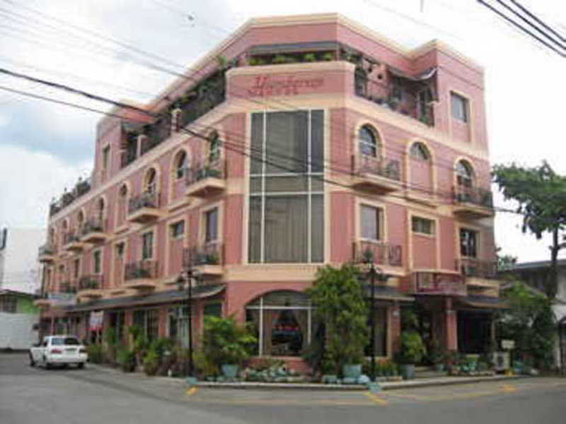 Oyo 414 Humberto'S Hotel Davao City Eksteriør billede